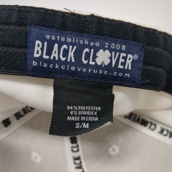 Black Clover USA Flag Fitted Baseball Hat White Medium Live Lucky - Picture 9 of 9